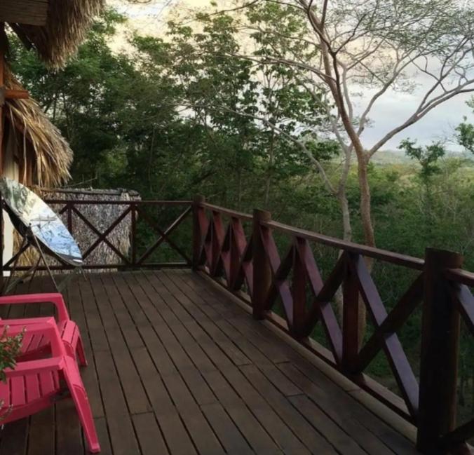 Tuani Ecolodge Tola Luaran gambar